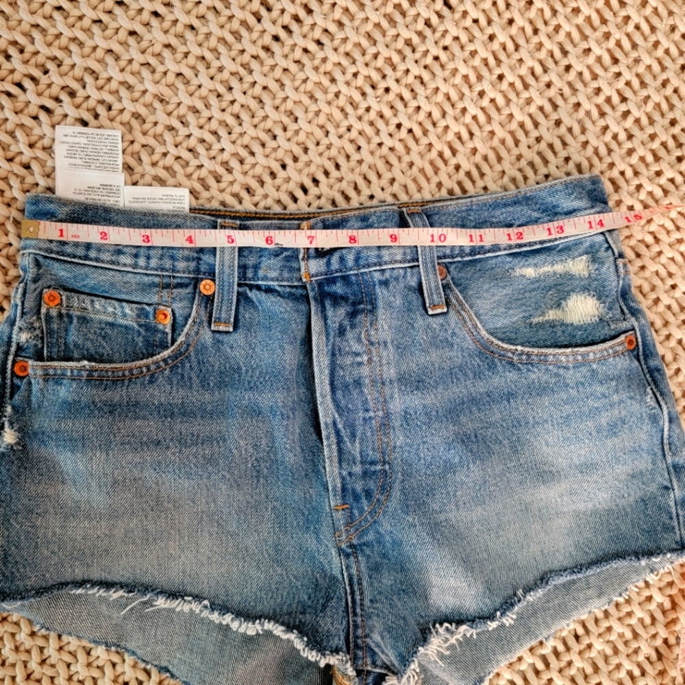 Levis micro denim short